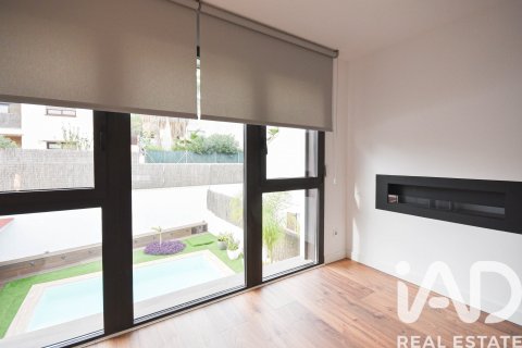 Casa adosada de 5 dormitorios en venta en Sant Pere de Ribes, Barcelona, Cataluña, Spain № 4737 - foto 17
