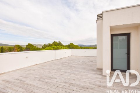 Casa adosada de 5 dormitorios en venta en Sant Pere de Ribes, Barcelona, Cataluña, Spain № 4737 - foto 21