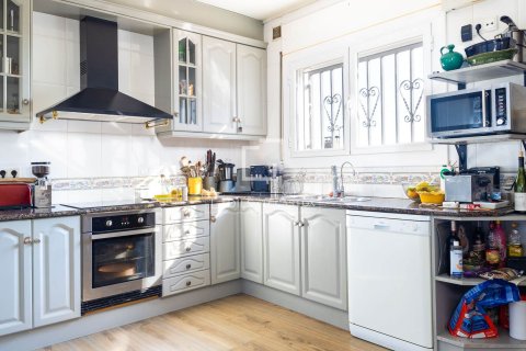 6 bedrooms villa for sale in Cabrils, Barcelona, Catalonia, Spain № 3911 - photo 9
