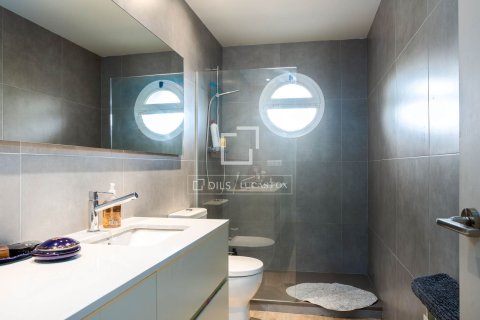 6 bedrooms villa for sale in Cabrils, Barcelona, Catalonia, Spain № 3911 - photo 20