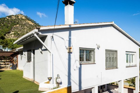 6 bedrooms villa for sale in Cabrils, Barcelona, Catalonia, Spain № 3911 - photo 5
