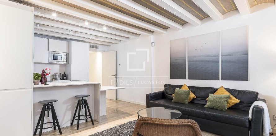 2 bedrooms apartment for sale in Barcelona, Catalonia, Spain № 3912