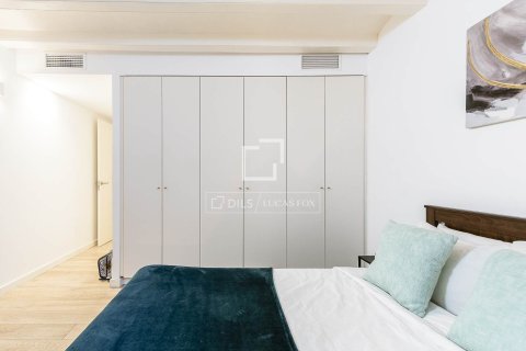 2 bedrooms apartment for sale in Barcelona, Catalonia, Spain № 3912 - photo 13