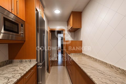 4 bedrooms apartment for sale in Barcelona, Catalonia, Spain № 7711 - photo 20