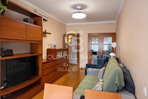 Apartamento de 4 dormitorios en venta en Barcelona, Cataluña, Spain № 7711