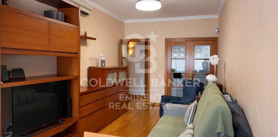 4 bedrooms apartment for sale in Barcelona, Catalonia, Spain № 7711