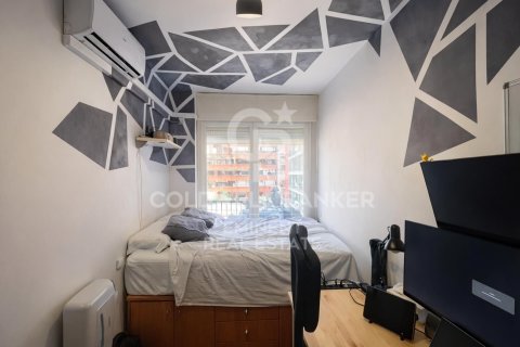 4 bedrooms apartment for sale in Barcelona, Catalonia, Spain № 7711 - photo 11
