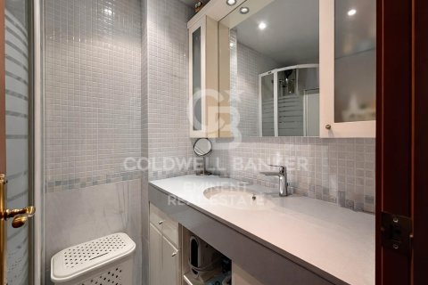 4 bedrooms apartment for sale in Barcelona, Catalonia, Spain № 7711 - photo 8