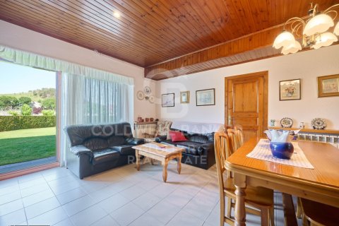 Купить дом в Бельвер де Серданья, Испания с 5 спален, 158м², № 7708 - фото 10
