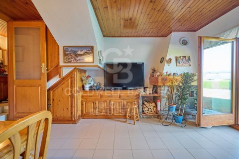 Купить дом в Бельвер де Серданья, Испания с 5 спален, 158м², № 7708 - фото 9