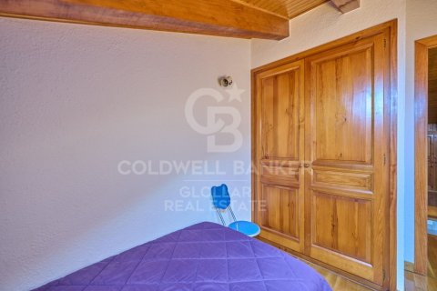 Купить дом в Бельвер де Серданья, Испания с 5 спален, 158м², № 7708 - фото 3