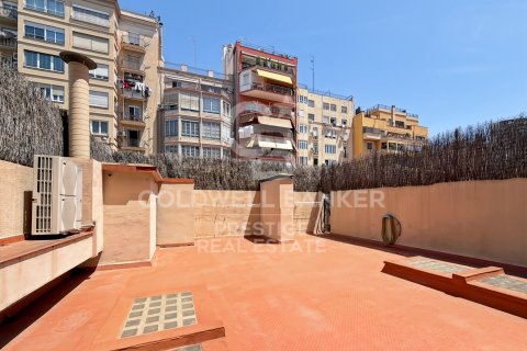 Apartamento de 5 dormitorios en venta en Barcelona, Cataluña, Spain № 7710 - foto 5