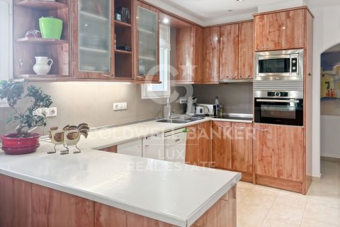 Купить дом в Эмпуриабрава, Испания с 6 спален, 238м², № 7705 - фото 25