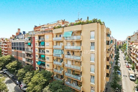 Купить квартиру в Барселона, Испания с 3 спальни, 100м², № 7709 - фото 25
