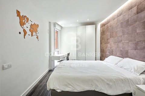 Купить квартиру в Барселона, Испания с 3 спальни, 100м², № 7709 - фото 4