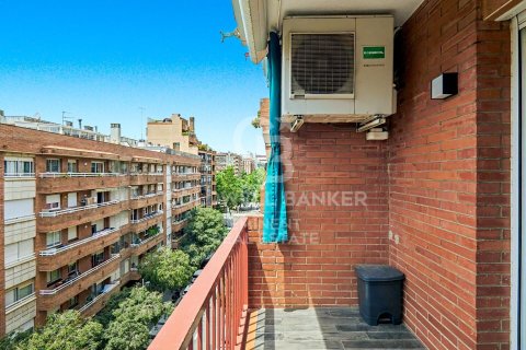 Купить квартиру в Барселона, Испания с 3 спальни, 100м², № 7709 - фото 26