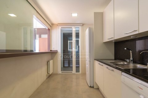 3 bedrooms apartment for sale in Sant Just Desvern, Barcelona, Catalonia, Spain № 4038 - photo 15