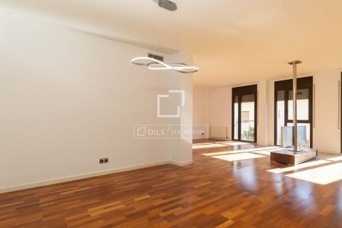 3 bedrooms apartment for sale in Sant Just Desvern, Barcelona, Catalonia, Spain № 4038 - photo 8