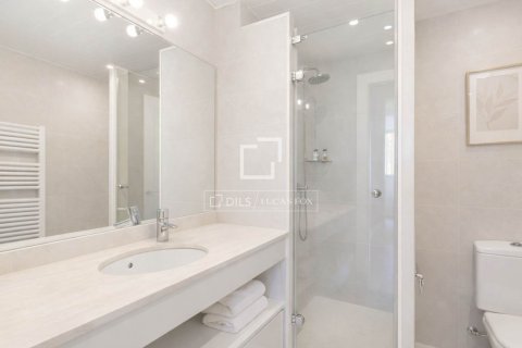 3 bedrooms apartment for sale in Sant Just Desvern, Barcelona, Catalonia, Spain № 4038 - photo 22