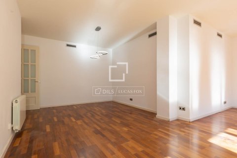3 bedrooms apartment for sale in Sant Just Desvern, Barcelona, Catalonia, Spain № 4038 - photo 10
