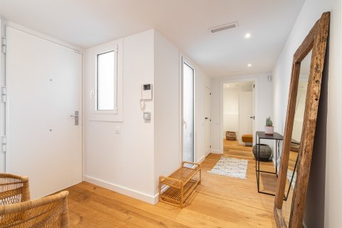 Купить квартиру в Барселона, Испания с 3 спальни, 172м², № 1799 - фото 14