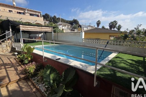 6 bedrooms house for sale in Bellvei, Tarragona, Catalonia, Spain № 7447 - photo 20
