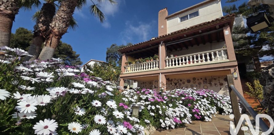 6 bedrooms house for sale in Bellvei, Tarragona, Catalonia, Spain № 7447