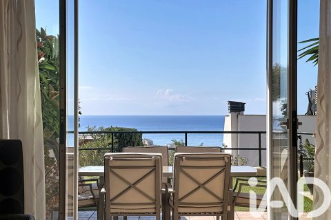 Купить таунхаус в Ситжес, Испания с 4 спальни, 216м², № 7448 - фото 25