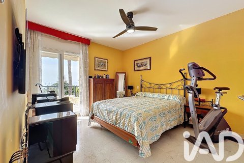 Купить таунхаус в Ситжес, Испания с 4 спальни, 216м², № 7448 - фото 11