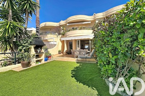 Купить таунхаус в Ситжес, Испания с 4 спальни, 216м², № 7448 - фото 28