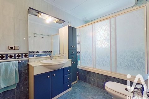 5 bedrooms house for sale in El Vendrell, Tarragona, Catalonia, Spain № 7451 - photo 15