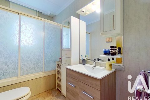 5 bedrooms house for sale in El Vendrell, Tarragona, Catalonia, Spain № 7451 - photo 19