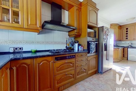 5 bedrooms house for sale in El Vendrell, Tarragona, Catalonia, Spain № 7451 - photo 23