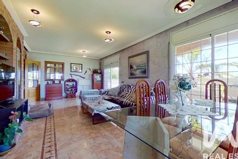 5 bedrooms house for sale in El Vendrell, Tarragona, Catalonia, Spain № 7451 - photo 27