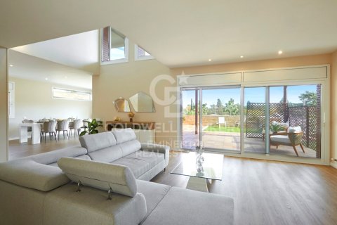 Сasa de 6 dormitorios en venta en Sant Cugat del Vallès, Barcelona, Cataluña, Spain № 5760 - foto 15