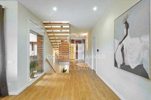 Сasa de 6 dormitorios en venta en Sant Cugat del Vallès, Barcelona, Cataluña, Spain № 5760 - foto 21