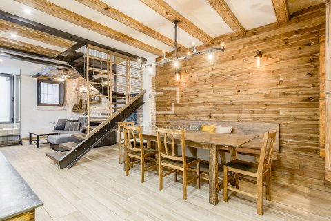 Купить квартиру в Барселона, Испания с 4 спальни, 123м², № 6607 - фото 9