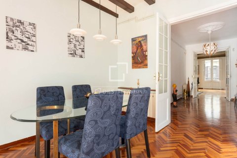Apartamento de 5 dormitorios en venta en Barcelona, Cataluña, Spain № 6609 - foto 8