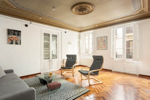 Apartamento de 5 dormitorios en venta en Barcelona, Cataluña, Spain № 6609