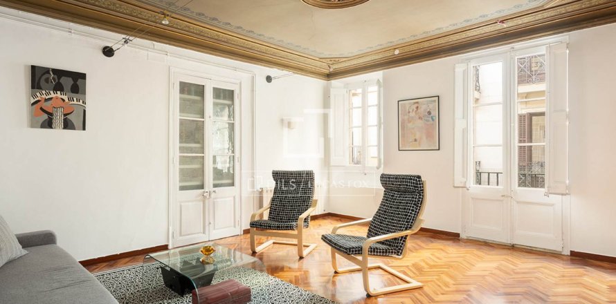 Apartamento de 5 dormitorios en venta en Barcelona, Cataluña, Spain № 6609