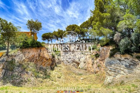 Parcela de 1217 m² en venta en Santa Cristina, Gerona, Cataluña, Spain № 1016 - foto 2