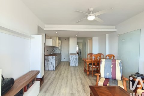Apartamento de 4 dormitorios en venta en Vilanova i la Geltrú, Barcelona, Cataluña, Spain № 7423 - foto 26
