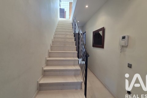 Apartamento de 4 dormitorios en venta en Calafell, Tarragona, Cataluña, Spain № 7420 - foto 19