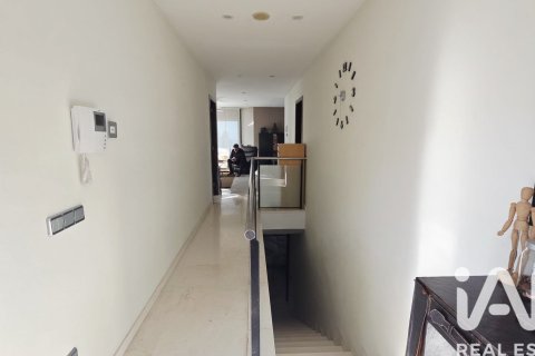 Apartamento de 4 dormitorios en venta en Calafell, Tarragona, Cataluña, Spain № 7420 - foto 27