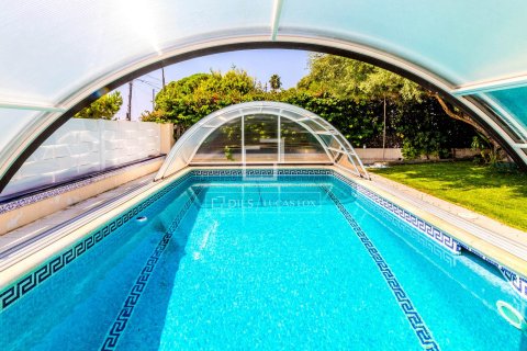 Villa de 5 dormitorios en venta en Sitges, Barcelona, Cataluña, Spain № 3976