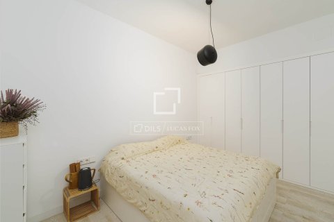 Apartamento de 3 dormitorios en venta en Barcelona, Cataluña, Spain № 3971 - foto 20