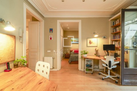 Apartamento de 3 dormitorios en venta en Barcelona, Cataluña, Spain № 3972 - foto 27