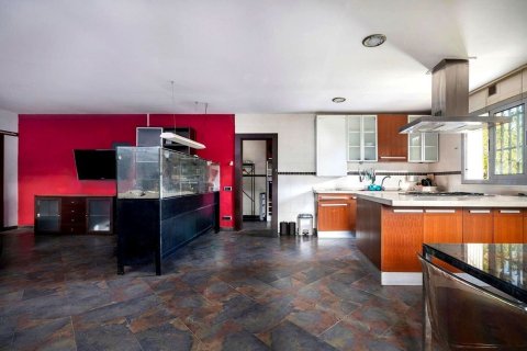 Сasa de 4 dormitorios en venta en Gavà, Barcelona, Cataluña, Spain № 6617 - foto 15