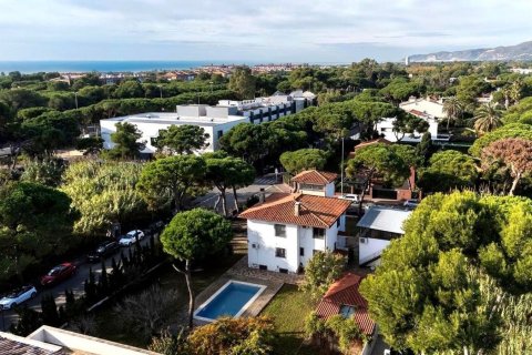 Сasa de 4 dormitorios en venta en Gavà, Barcelona, Cataluña, Spain № 6617 - foto 6