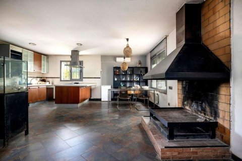 Сasa de 4 dormitorios en venta en Gavà, Barcelona, Cataluña, Spain № 6617 - foto 12
